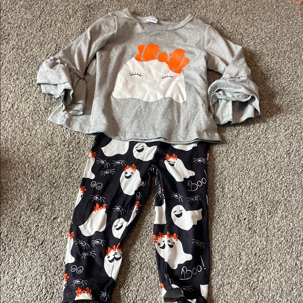 Gray and Orange Pajama Set with Playful Ghost Design